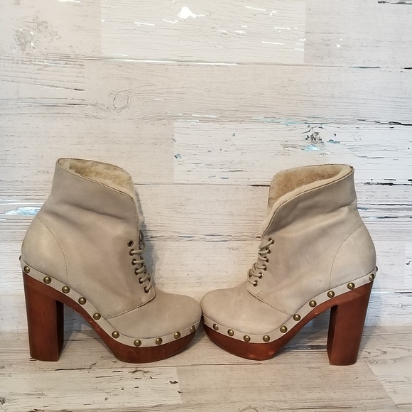 Jeffrey Campbell Shoes - Firm price Nwot Jeffrey campbell woodie booties 6